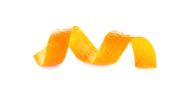 Beyaz arka plan üzerinde taze portakal kabuğu. Sağlıklı meyve