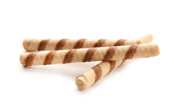 Tasty wafer roll stick-uri pe fundal alb. Mâncare crocantă — Fotografie, imagine de stoc