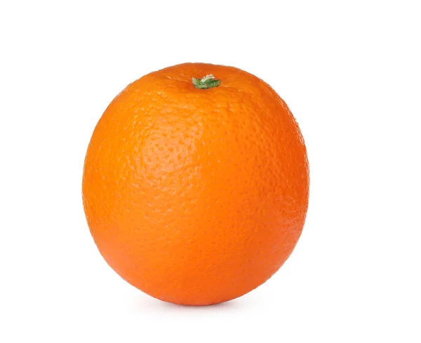 Färska mogna orange isolerade på vitt. Citrusfrukter — Stockfoto