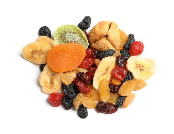 Diversi frutti secchi su sfondo bianco, vista dall'alto. Stile di vita sano — Foto Stock