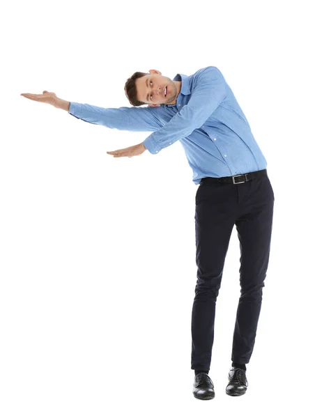 Homem no escritório desgaste posando no fundo branco — Fotografia de Stock