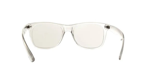 Stylische Brille auf weißem Hintergrund. Augenarztkonsultation — Stockfoto