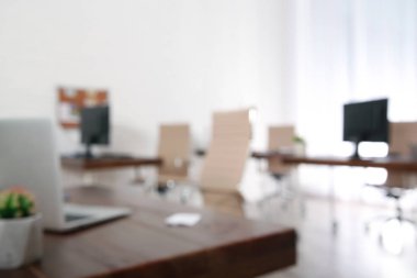 Modern parlak office bokeh etkisi ile yaktı