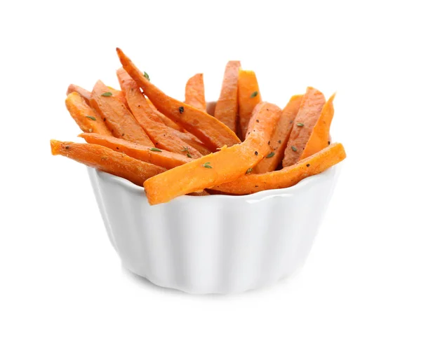 Kom met lekkere zoete aardappel frietjes op witte achtergrond — Stockfoto