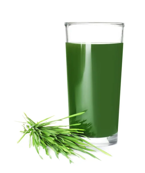 Sticlă de băutură spirulină și iarbă de grâu pe fundal alb — Fotografie, imagine de stoc
