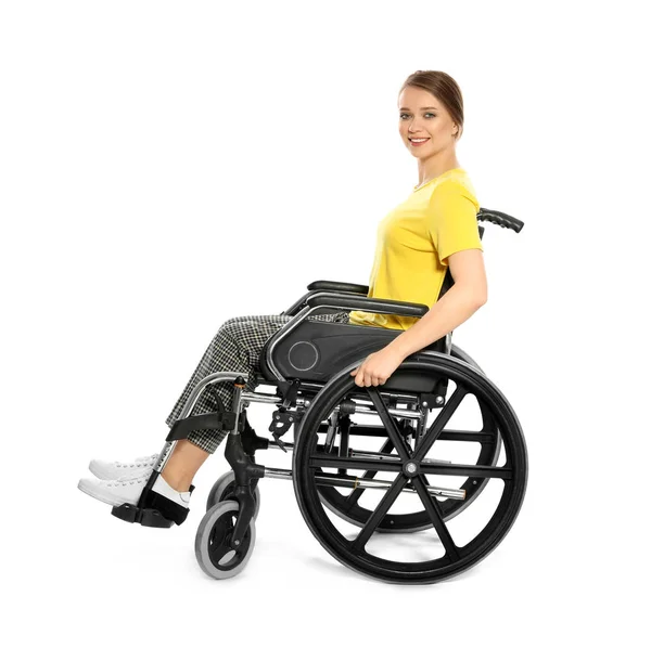 Retrato de mulher bonita em cadeira de rodas isolada em branco — Fotografia de Stock