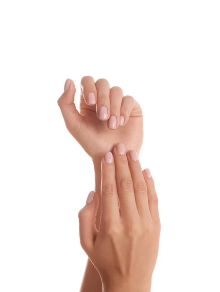 Mulher com belas mãos no fundo branco, close-up. Tratamento de Spa — Fotografia de Stock