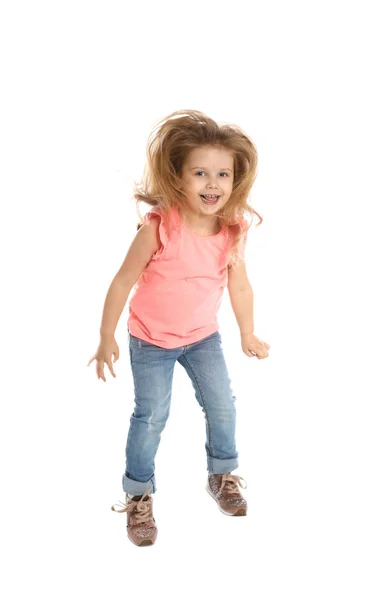 Menina bonita pulando contra fundo branco — Fotografia de Stock