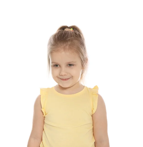 Porträt eines süßen kleinen Mädchens vor weißem Hintergrund — Stockfoto