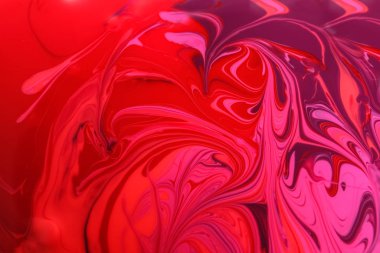 Arka plan olarak karışık farklı renk ojeler, closeup