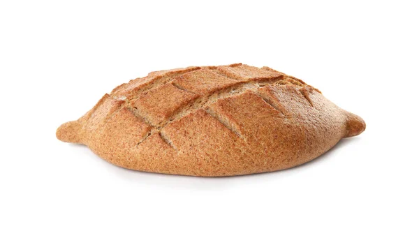 Буханка свежего хлеба, изолированного на белом — стоковое фото