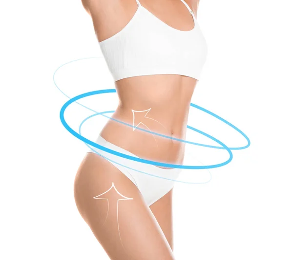 Attraktive junge Frau mit sexy schlanken Körper in Unterwäsche auf weißem Hintergrund, Nahaufnahme — Stockfoto