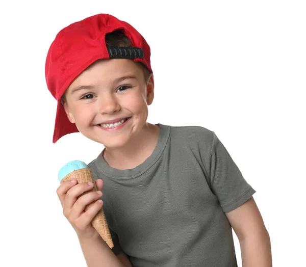 Bedårande liten pojke med läcker glass på vit bakgrund — Stockfoto