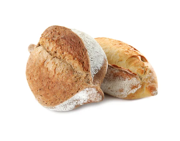 Laibe frisches Brot isoliert auf weiß — Stockfoto