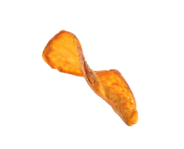 Leckere Süßkartoffelchips isoliert auf weiß — Stockfoto