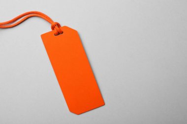 Işık arka planda metin için boşluk ile karton etiket, üst görünüm