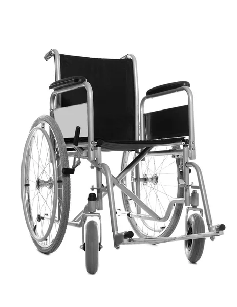 Νέο μοντέρνο άδειο αναπηρικό αμαξίδιο σε λευκό φόντο — Φωτογραφία Αρχείου