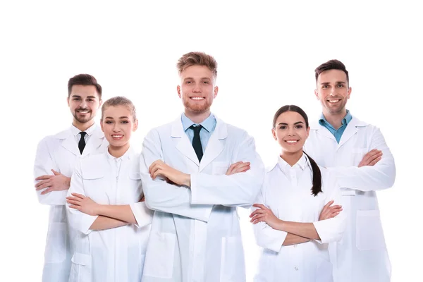 Группа врачей изолирована на белом. Концепция единства — стоковое фото