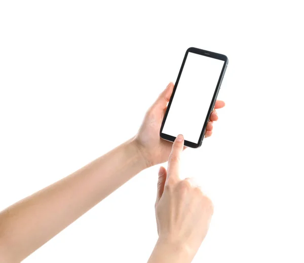Kvinna som håller smartphone med blank skärm på vit bakgrund, närbild av händer. Utrymme för text — Stockfoto