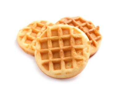 Beyaz arka planda kahvaltı için lezzetli waffle