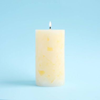 Renk arka planda Alight kokulu balmumu mum