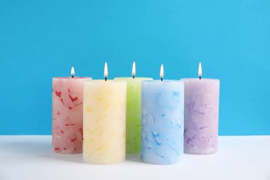 Renk arka planda Alight kokulu Wax mumlar