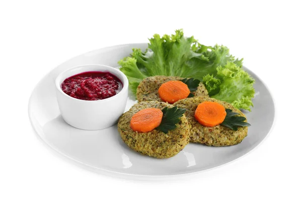Plate of traditional Passover (Pesach) gefilte fish isolated on white — Stock Photo, Image