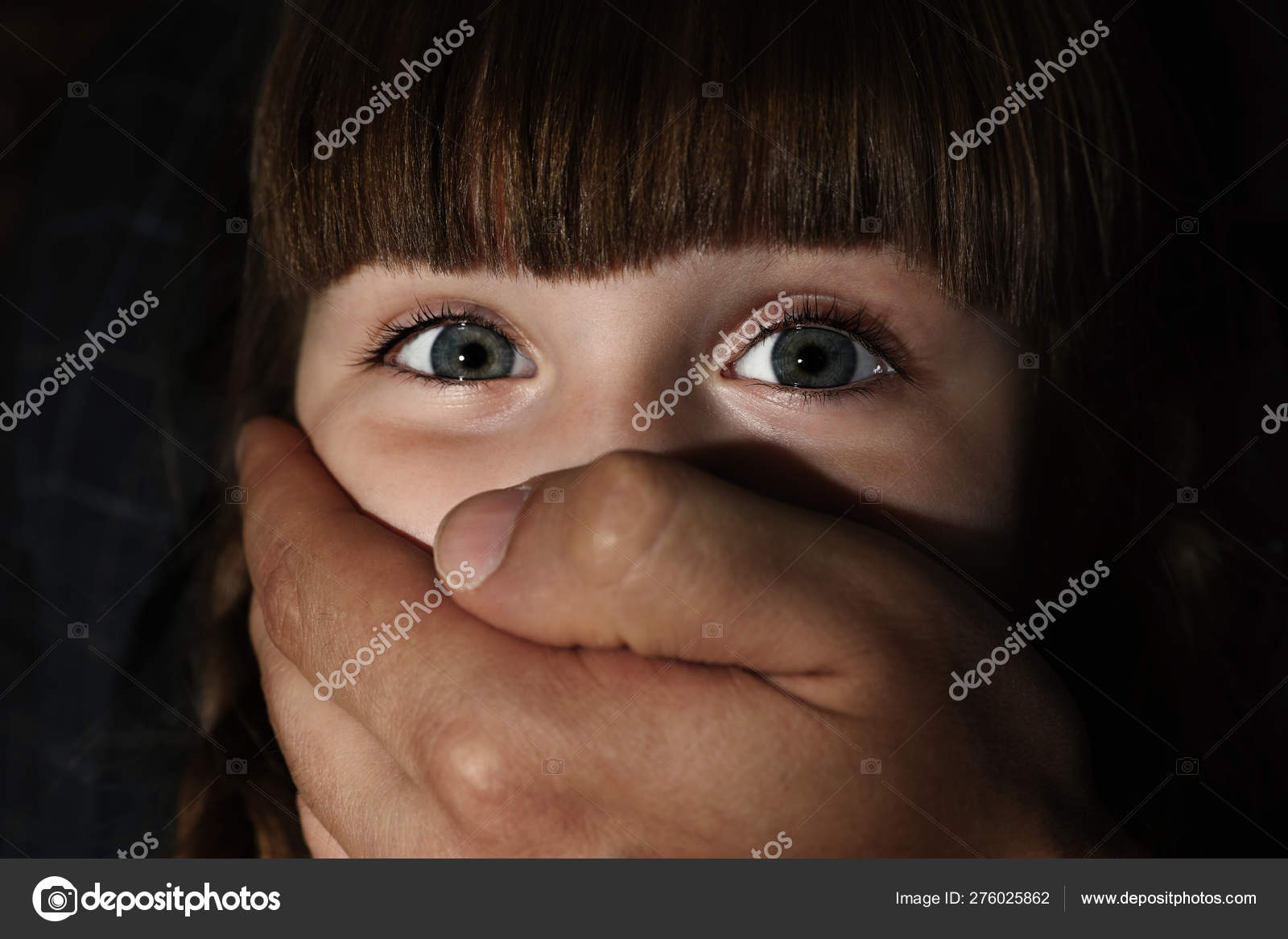 взрослая с ребенком