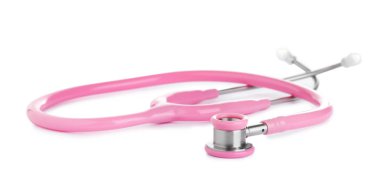 Beyaz arka planda stetoskop. Profesyonel tıbbi cihaz