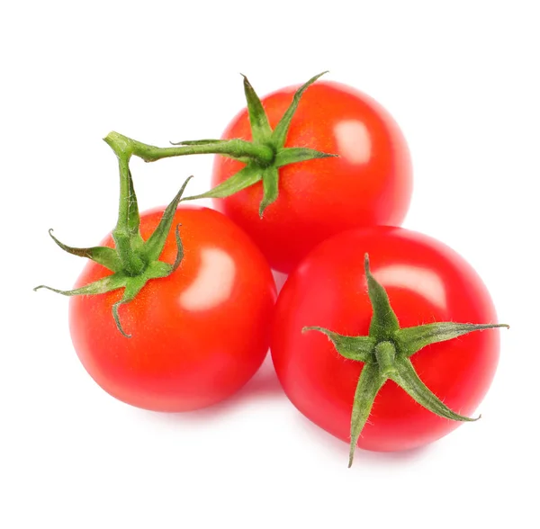 Beyaz üzerinde izole taze organik kiraz domates — Stok fotoğraf