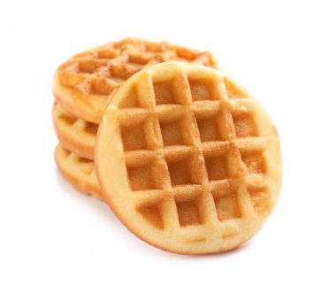 Beyaz arka planda kahvaltı için lezzetli waffle