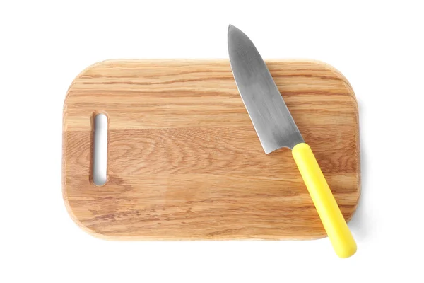 Trä skärbräda med kockkniv isolerad på vit, uppifrån — Stockfoto