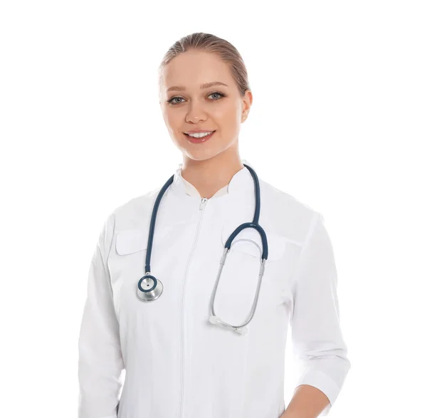 Ritratto di medico con stetoscopio isolato su bianco — Foto Stock