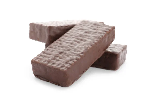 Deliciosos palitos de oblea con recubrimiento de chocolate aislado en blanco — Foto de Stock