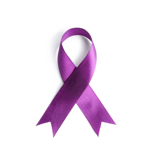 Ruban de sensibilisation violet sur fond blanc, vue de dessus — Photo