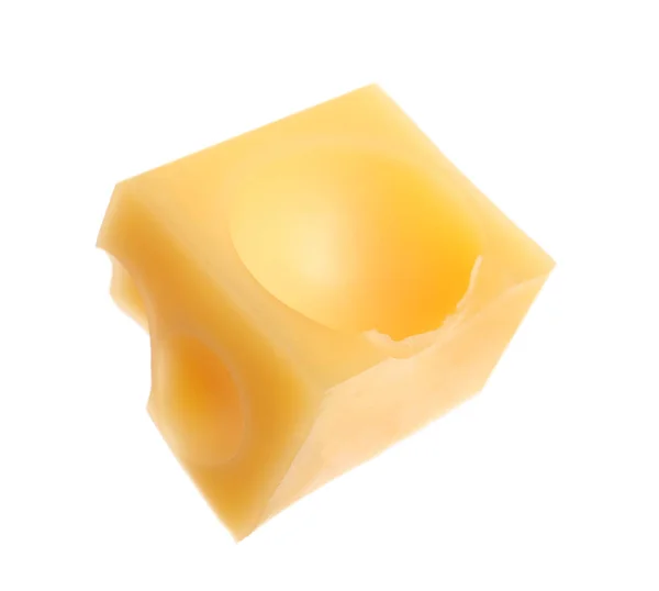 Cube af lækker ost isoleret på hvid - Stock-foto