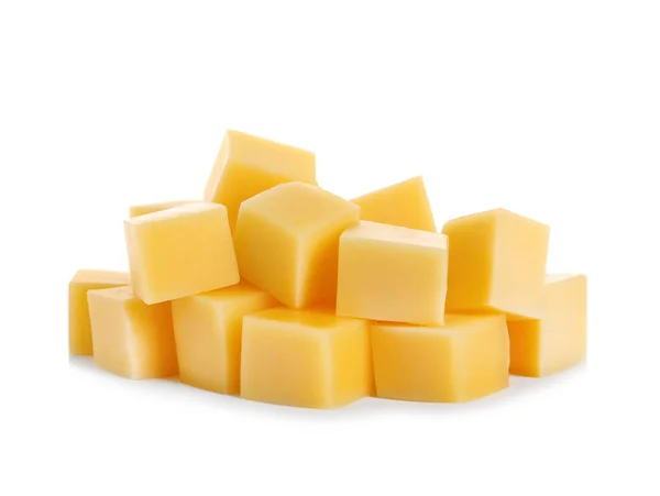 Friss, fehérre izolált, finom sajt darabolása — Stock Fotó