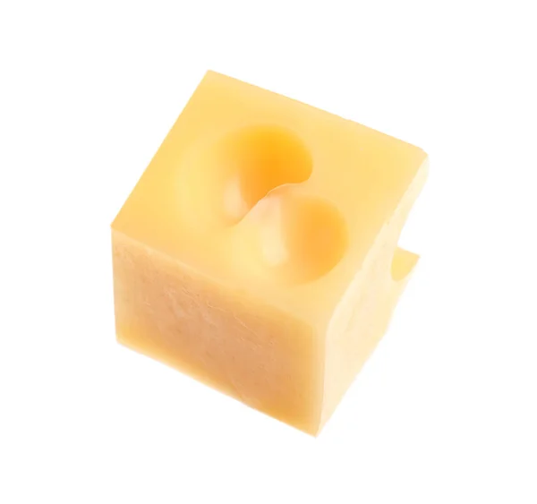 Кубик смачного сиру ізольовано на білому — стокове фото