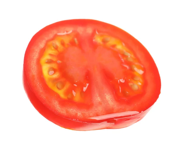 Fatia de tomate cereja fresco isolado em branco — Fotografia de Stock