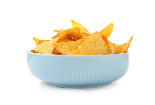 Keramische kom van Mexicaanse nacho's chips op witte achtergrond — Stockfoto