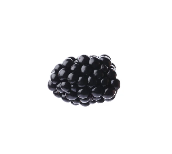 Smakelijke rijpe sappige BlackBerry op witte achtergrond — Stockfoto