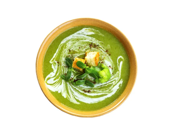 Miska s brokolicí krémová polévka s croutony na bílém pozadí, pohled shora — Stock fotografie