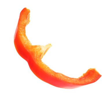 Beyaz arka planda Olgun kırmızı biber dilim