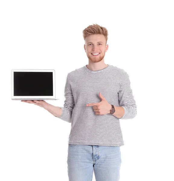 Homem feliz com laptop no fundo branco. Espaço para texto — Fotografia de Stock