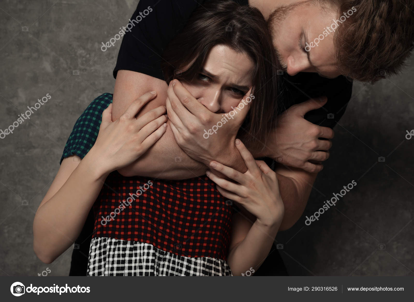 Девушка издевается мужа. Жесткое издевательство. Надругались над девушкой. Властная женщина. Надругался над девочкой.