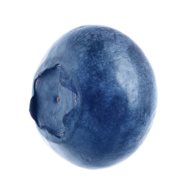 Beyaz üzerinde izole taze ham olgun yaban mersini