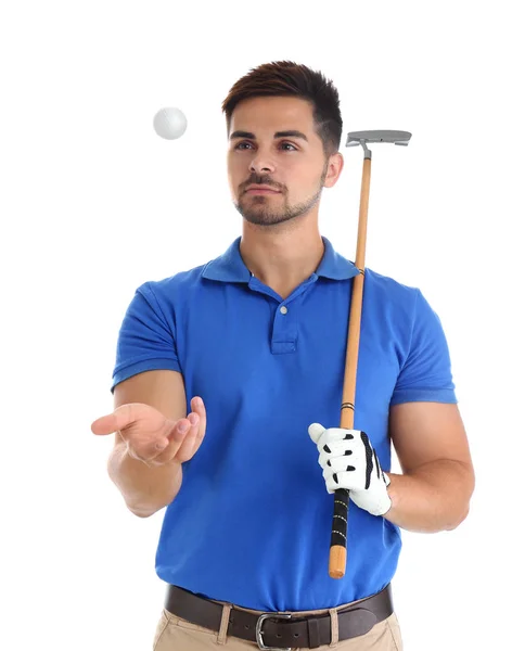 Ritratto di giovane con mazza da golf e palla su sfondo bianco — Foto Stock