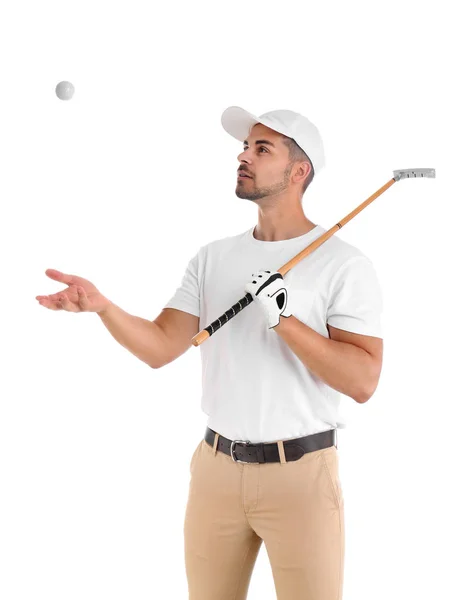 Beyaz arka plan üzerinde golf kulübü ve topu ile genç adam Portresi — Stok fotoğraf