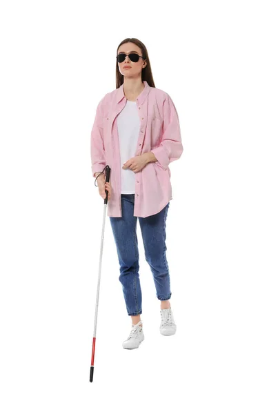 Mulher cega com cana longa no fundo branco — Fotografia de Stock