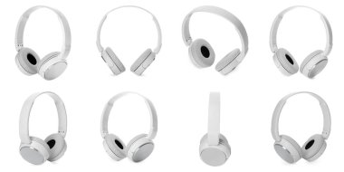 Beyaz arka planda modern kulaklık seti